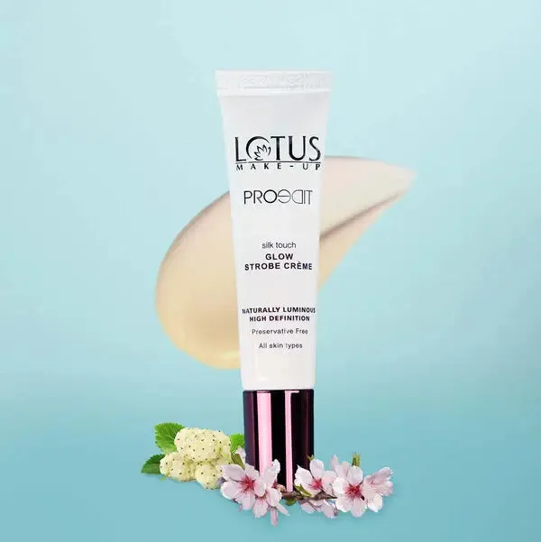 Lotus Herbals Proedit Silk Touch Glow Strobe Cream SC1 Gold 15g